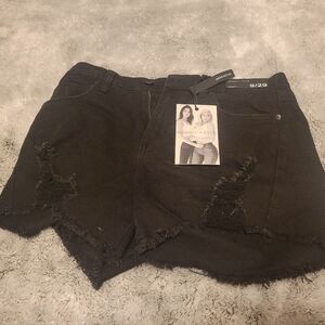 NWT size 9 Kendall + Kylie Black Shorts